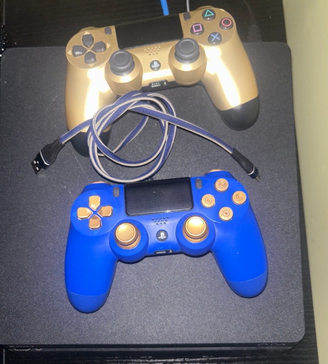 PS4 SLIM 1TB & SAMSUNG ODESSEY G3 - photo 2