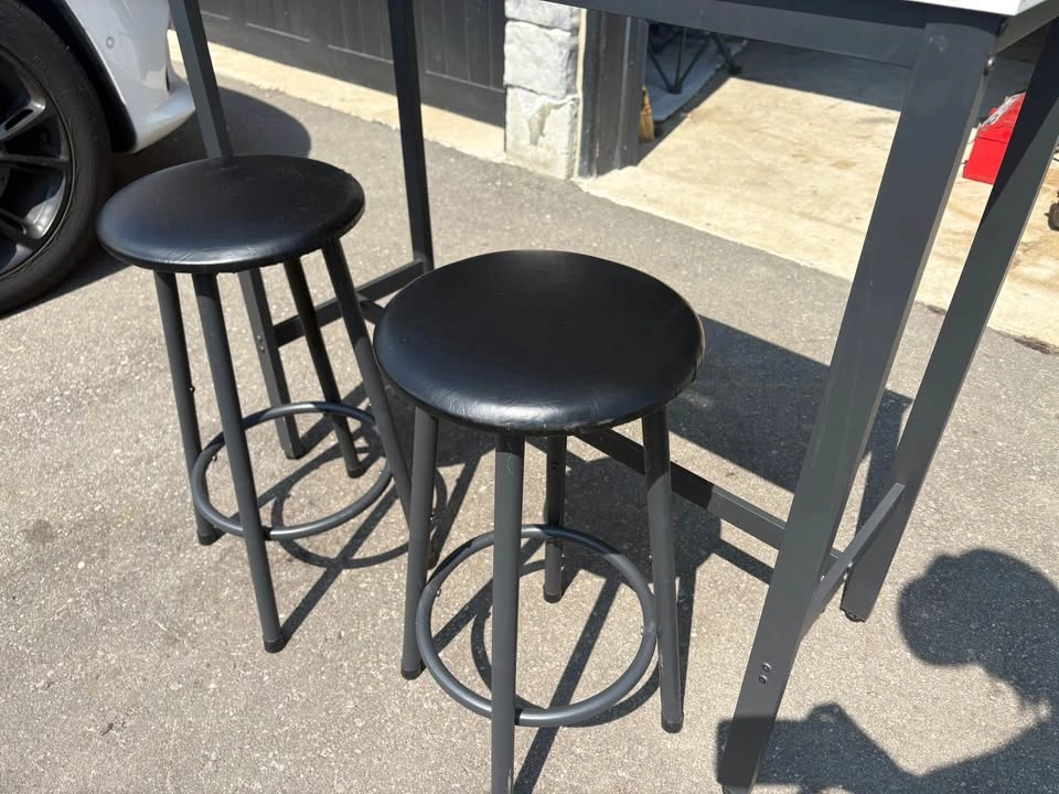 Counter Height Dining Table Set With 2 Chairs - Free Delivery - photo 3
