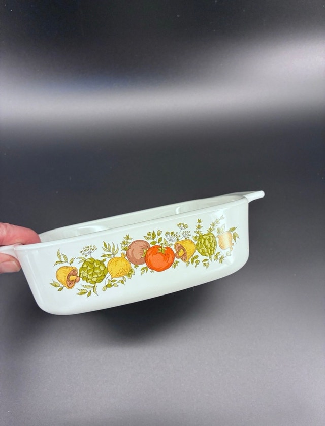 Vintage Corning Ware Bundle - photo 5