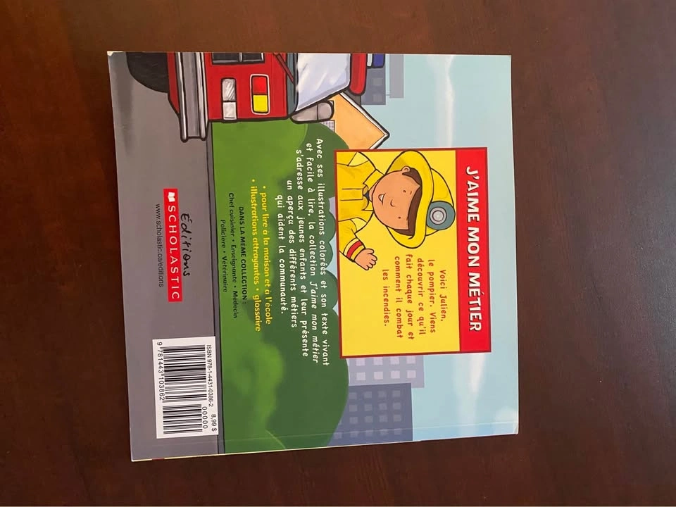 J'AIME MON METIER Pompier French Kids Book - photo 2