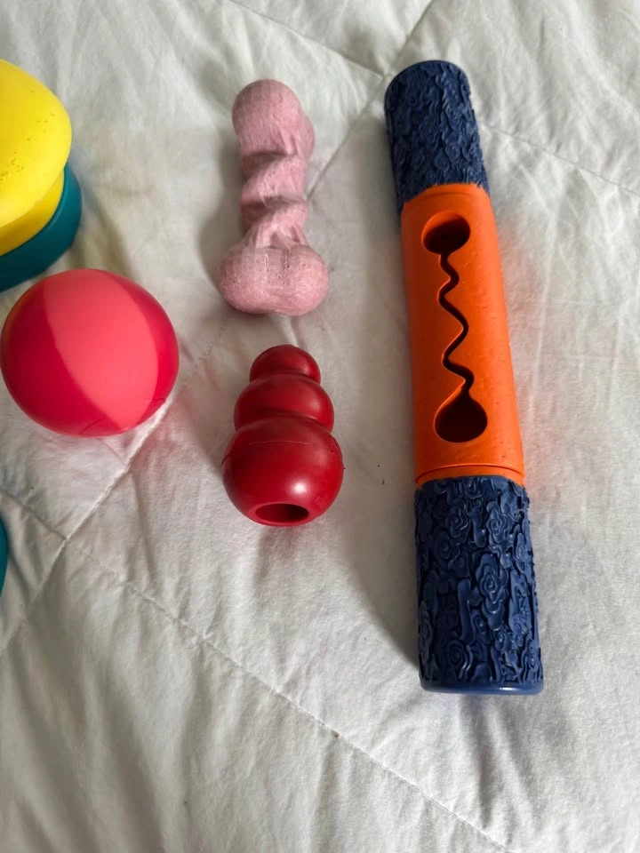 Dog Toys / Dog puzzle lot, most items brand new $20 for all - photo 2