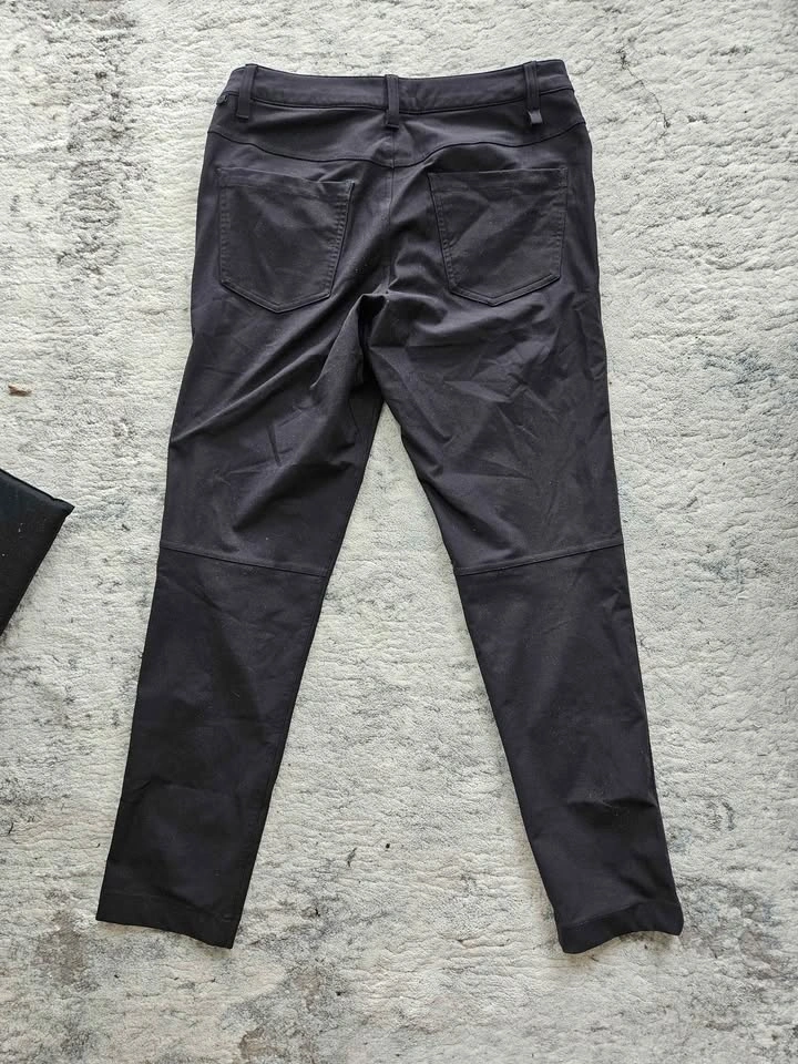 Lulu Black ABC Pant Size 28 - photo 2