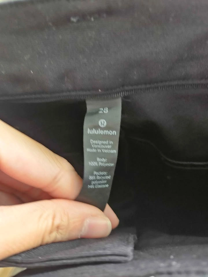 Lulu Black ABC Pant Size 28 - photo 3