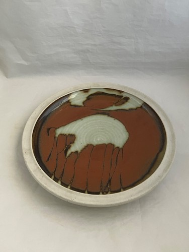 ROBIN HOPPER Signed Studio Pottery Plate, Hillsdale Pottery - photo 2