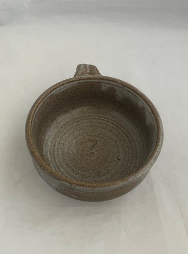 ROBIN HOPPER Signed Stoneware Soup Bowl, Canada - photo 5