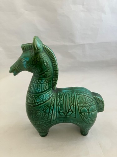 MAPLE LEAF POTTERY Mid-Century Horse Figurine, Canada