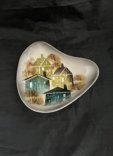 SASCHA BRASTOFF Mid-Century "Rooftop" Irregular Dish