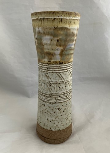 KEN CUMBERLAND Stoneware Vase, Signed and dated 1971, Canada - photo 3