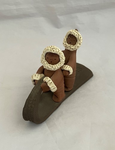 HElGA SZECSI Signed Studio Pottery Inuit Children, Montreal