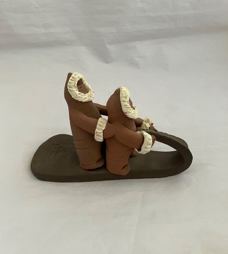 HElGA SZECSI Signed Studio Pottery Inuit Children, Montreal - photo 4