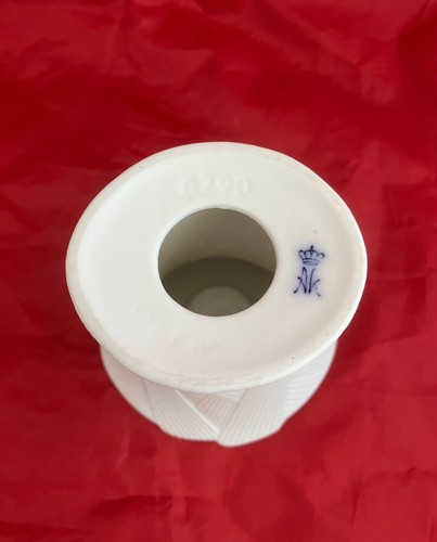 MANFRED FREY Designed Porcelain Candle Holders for A K Kaiser - photo 5