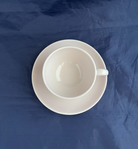 RUSSEL WRIGHT Designed "Casual" Tea Cup & Saucer Set - photo 3