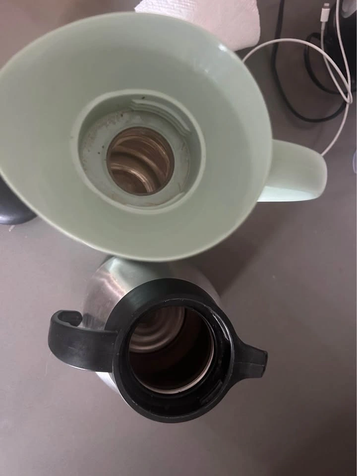 Set of 2 Thermoses / Insulated Pitchers – Mint & Stainless Steel - photo 3