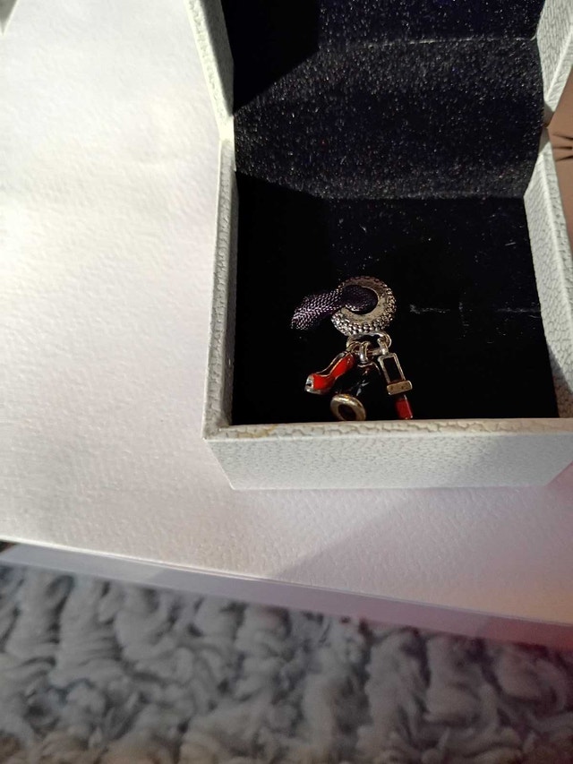 NEW Pandora Night Out charm - photo 5