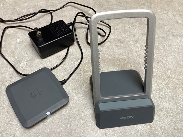 2 Wireless Charger $15 Each - photo 2