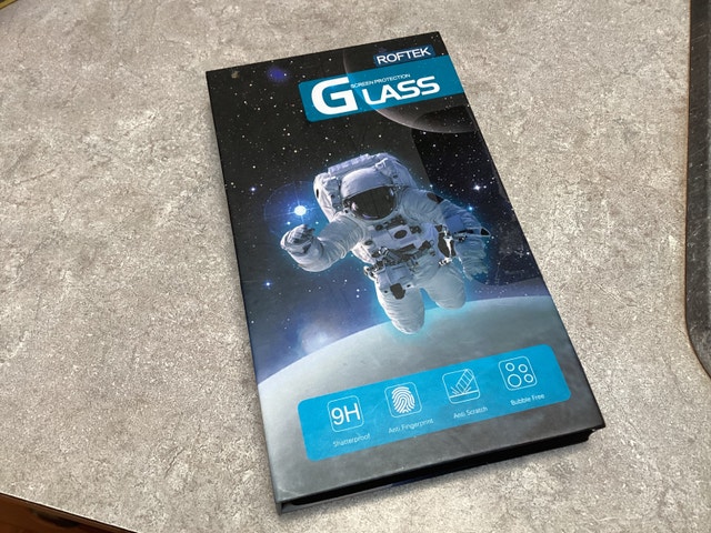 Privacy Screen Protector (6.1”)