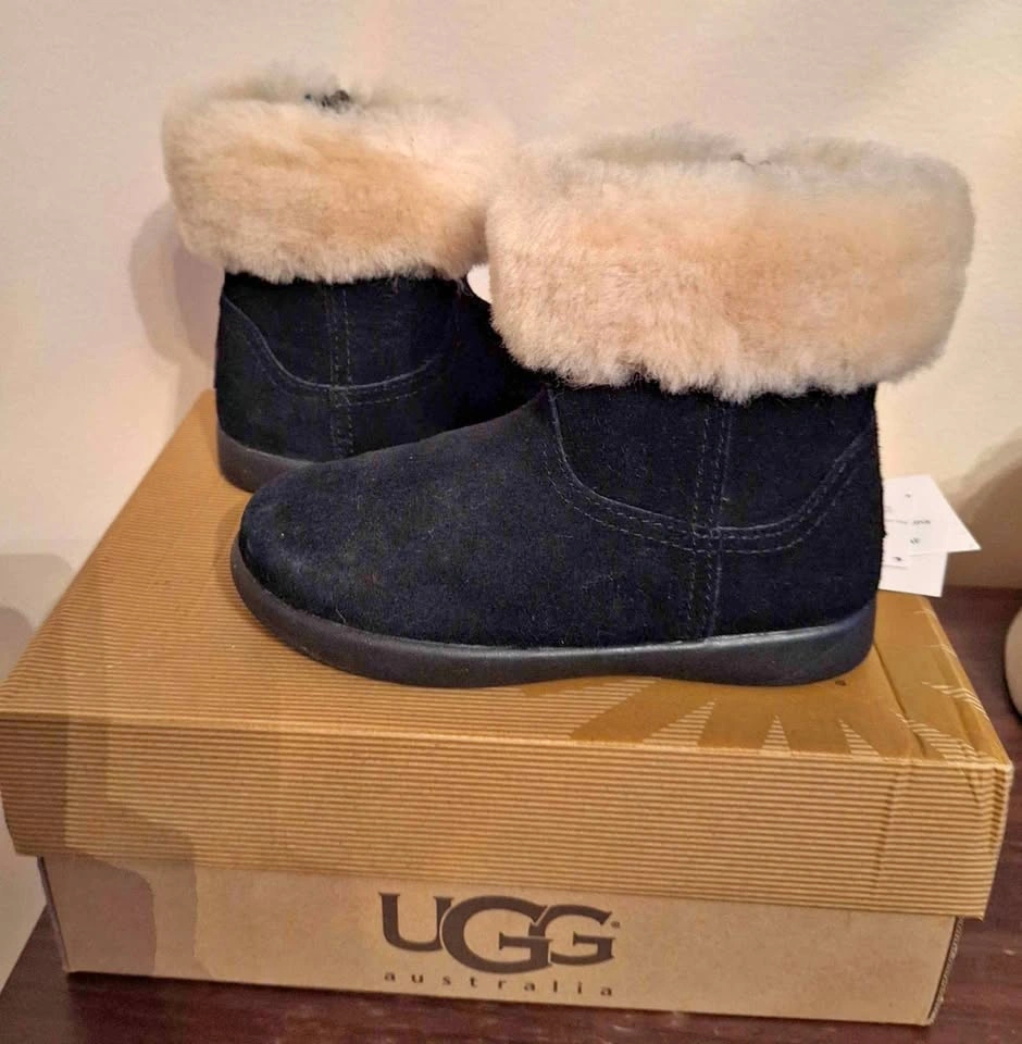 UGG Australia Suede Boots Toddler Jorie II Black Size 10