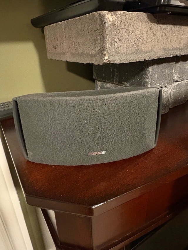 Bose CineMate Digital Home Theater Speaker System