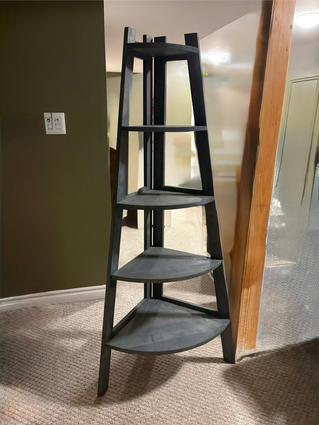 corner shelf