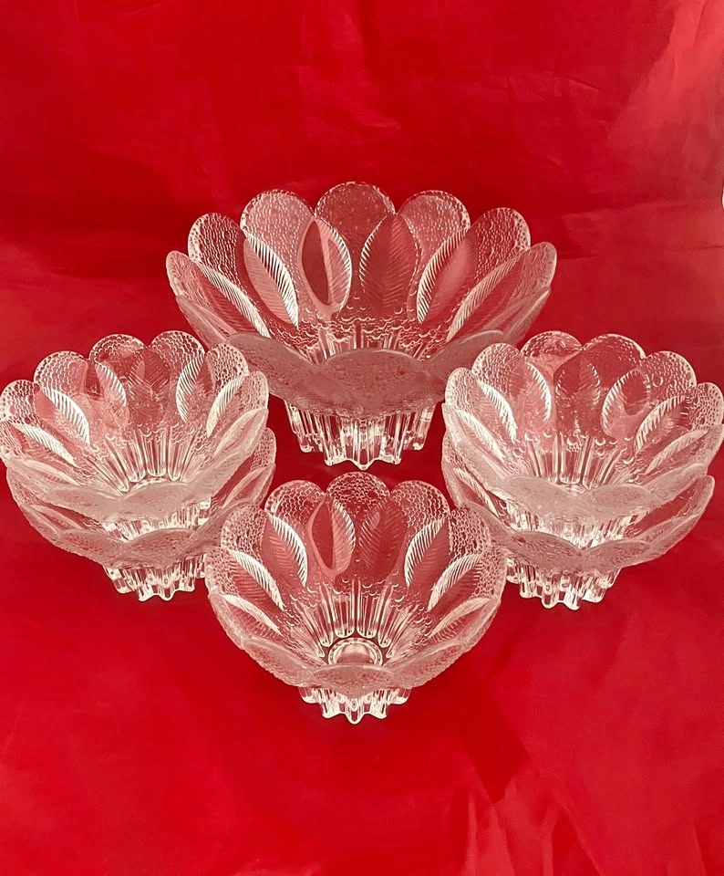 Vintage: “Medea” Crystal Bowl Set by Lausitzer Glaswerks