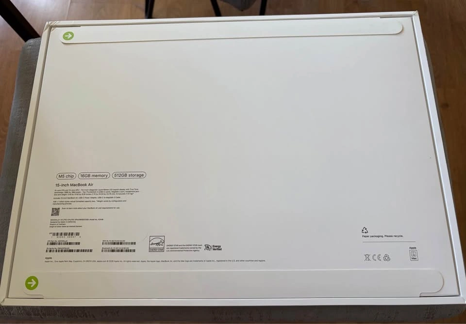 MacBook Air 15-inch (M5) Starlight - New - photo 2