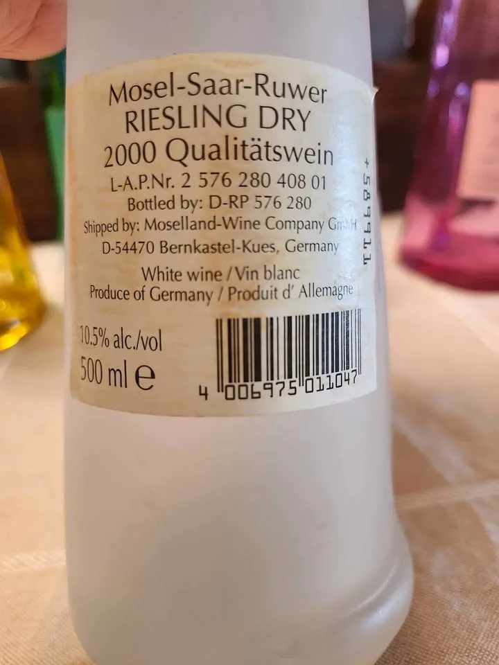 Vintage cat wine bottles (empty) image indicator(3)