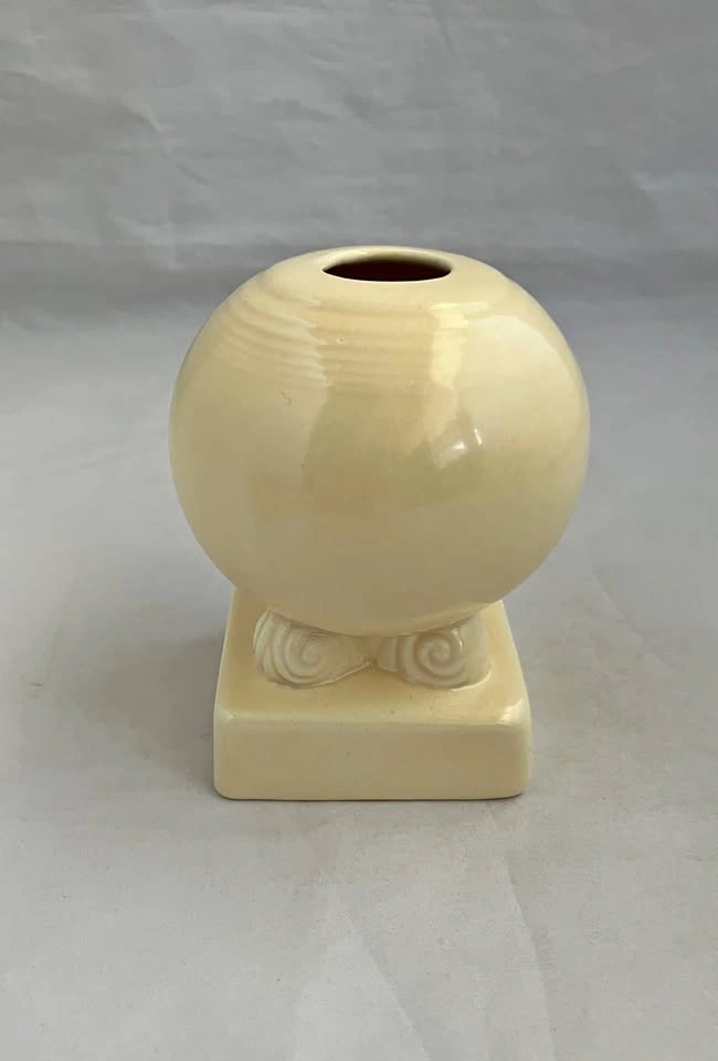 Vintage: Original “Old Ivory” Ball Candle Holder by Fiesta