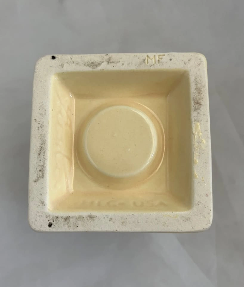 Vintage: Original “Old Ivory” Ball Candle Holder by Fiesta - photo 5