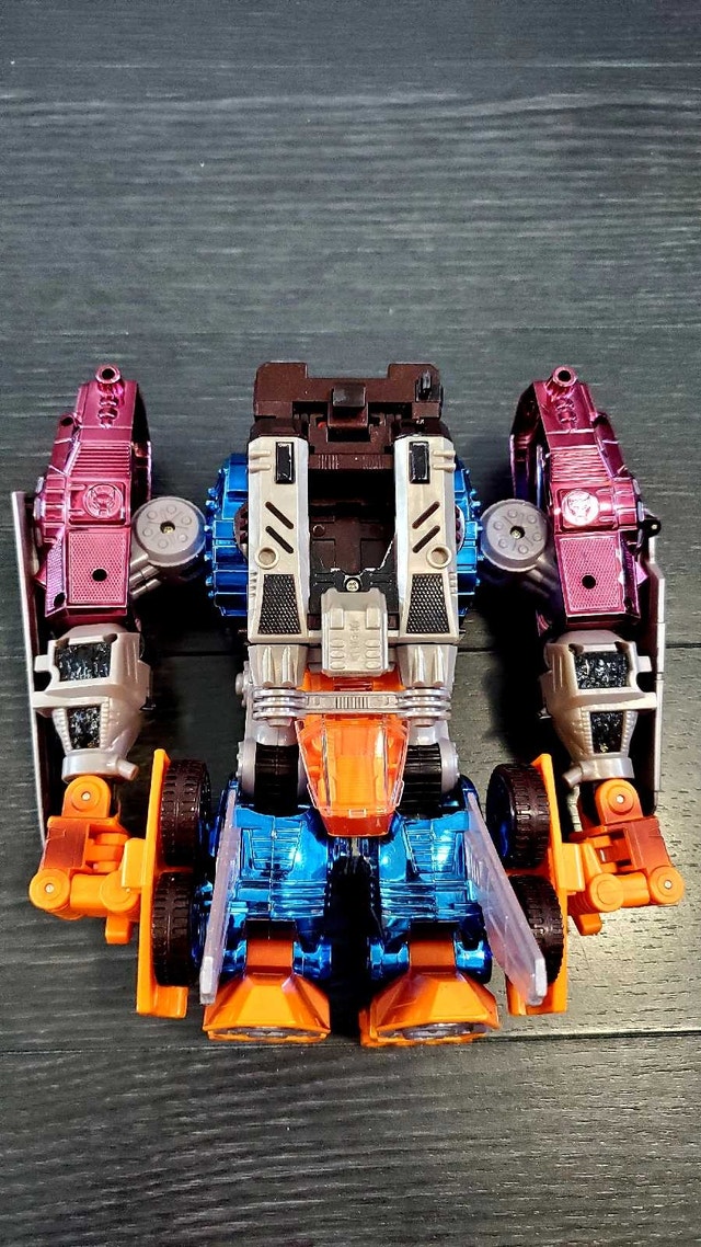 Rare Hasbro Optimal Optimus Prime - photo 3
