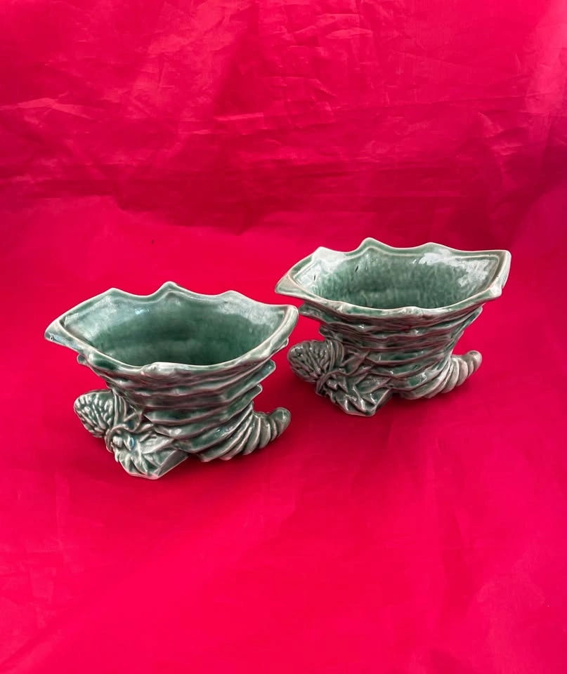 Vintage: McCoy Planter Cornucopia & Thistle Set - photo 3