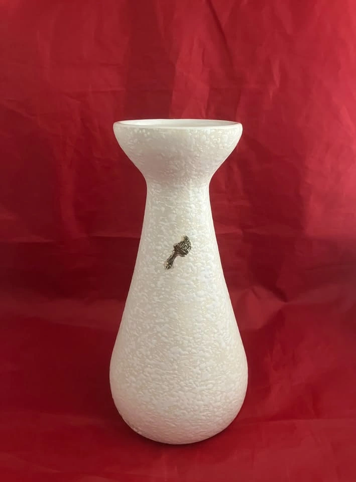Mid-Century: Smooth Pebble Glazed Vase by Sequoia Ware - photo 2
