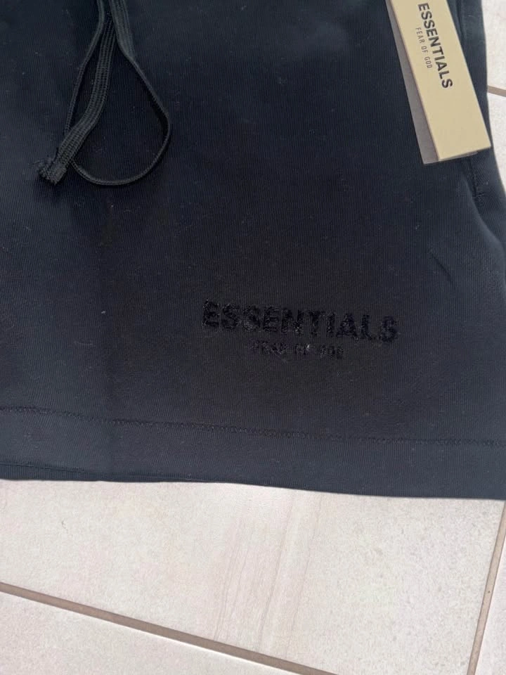Essentials Fear of God Shorts - photo 2