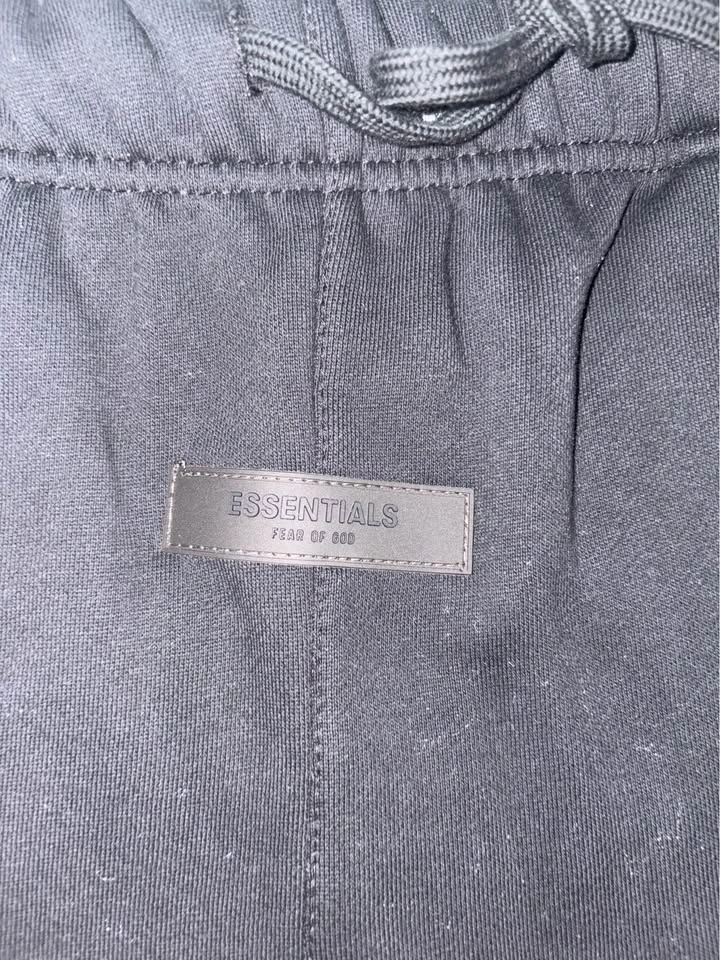 Essentials Fear of God Shorts - photo 3