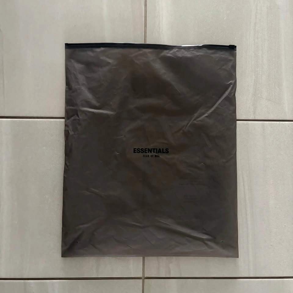 Essentials Fear of God Shorts - photo 5
