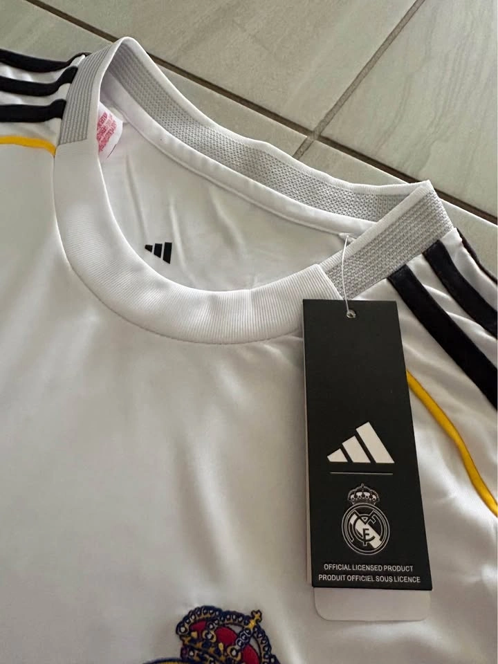 Real Madrid 2025 Jersey - photo 2