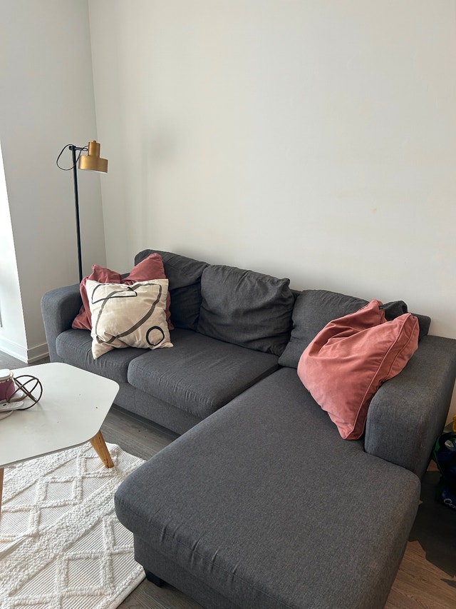 Structube Arnold Sofa / Couch