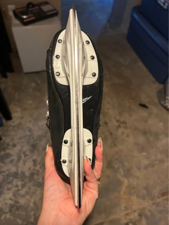 Reebok 26K youth Hockey Skates - photo 3