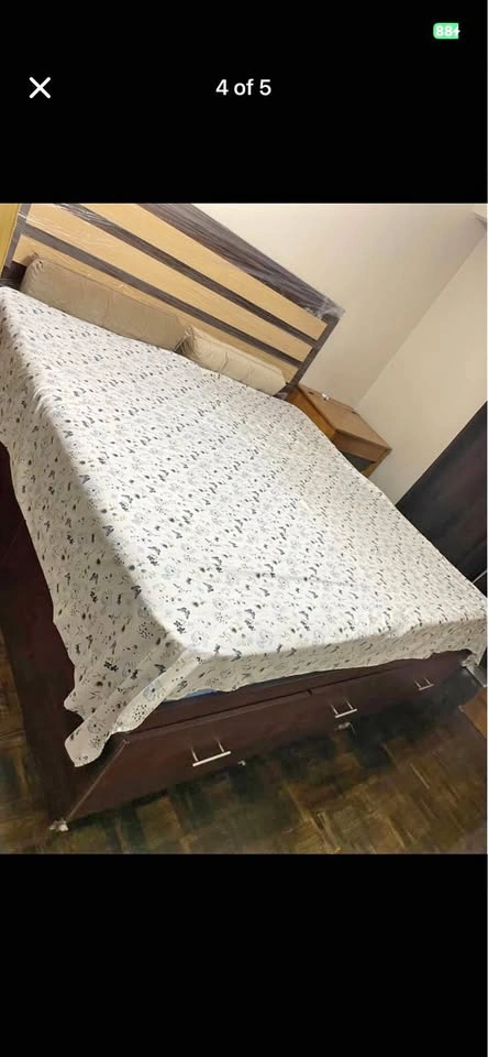 King-Size Indian-Style Storage Bed Strong