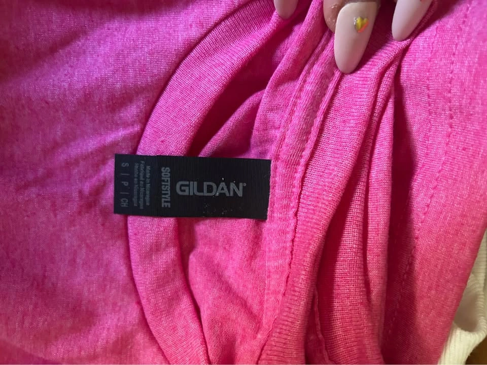 Gildan and Alstyle T-Shirts - photo 2