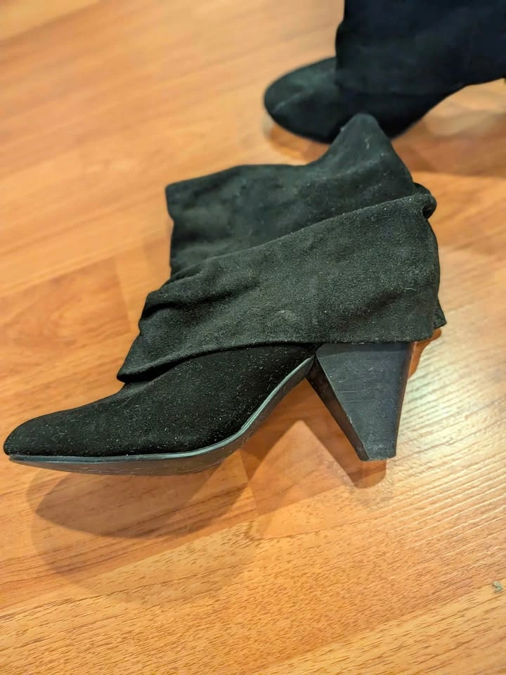 Steve Madden Black Suede Slouchy Ankle Boots - photo 2