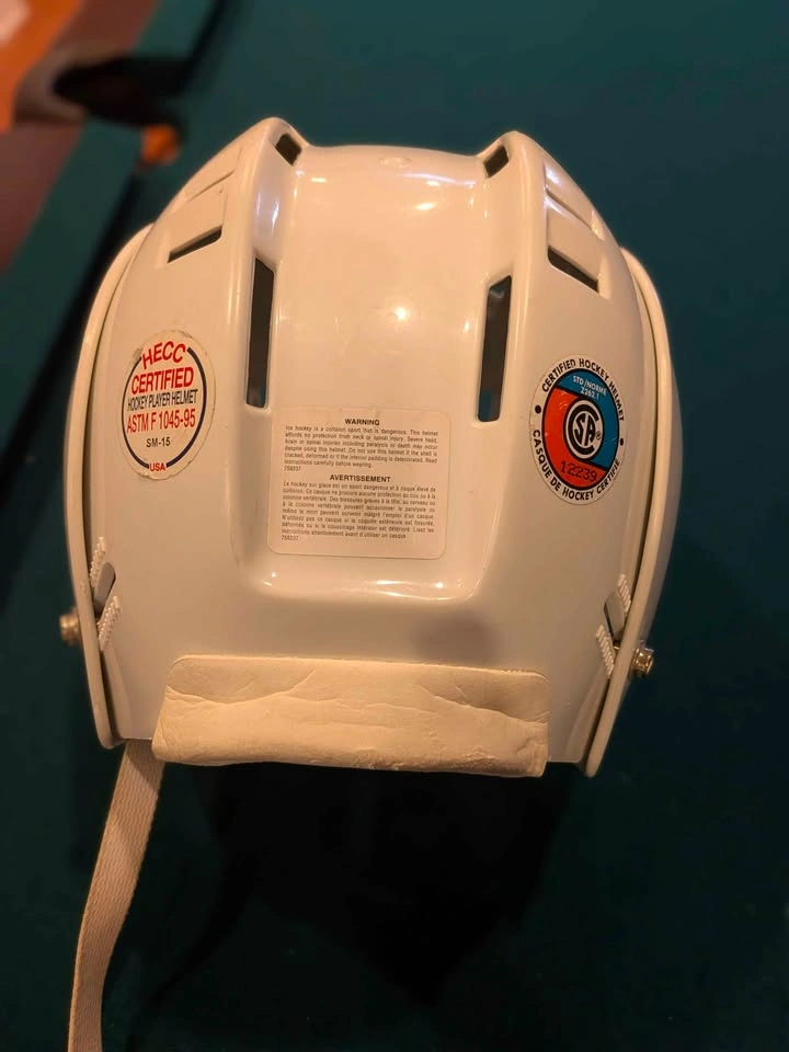 CCM Hockey Helmet - photo 3