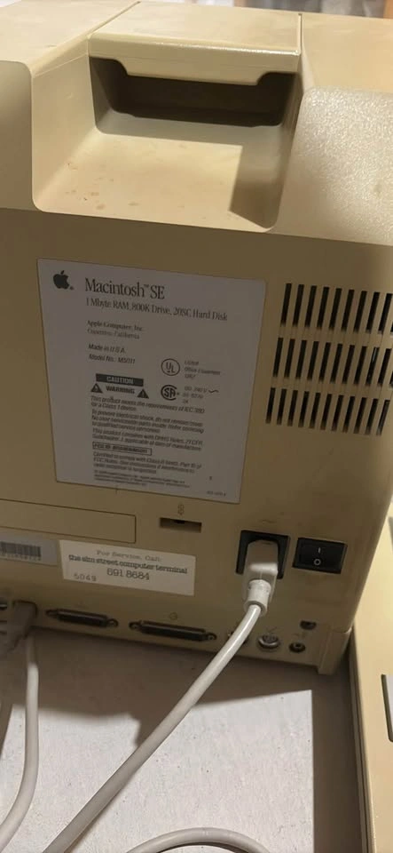 Apple Macintosh SE - photo 4