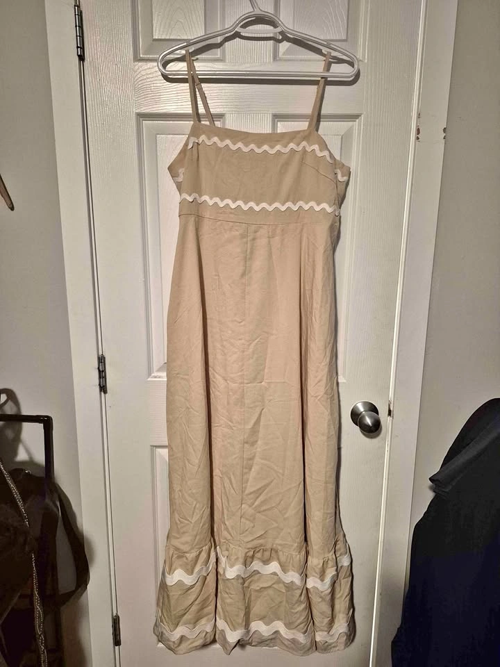 PrettyGarden Ric Rac Maxi Dress Large