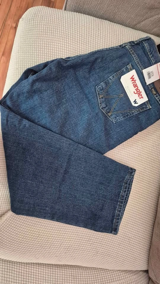 Wrangler Relaxed Fit Jeans 42x30 sku0386 - photo 2