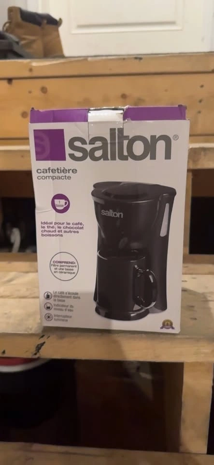 Salton Compact Coffee Maker - photo 3
