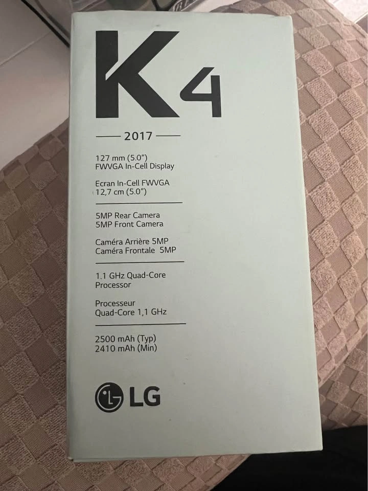 LG K4 2017 Smartphone - photo 2
