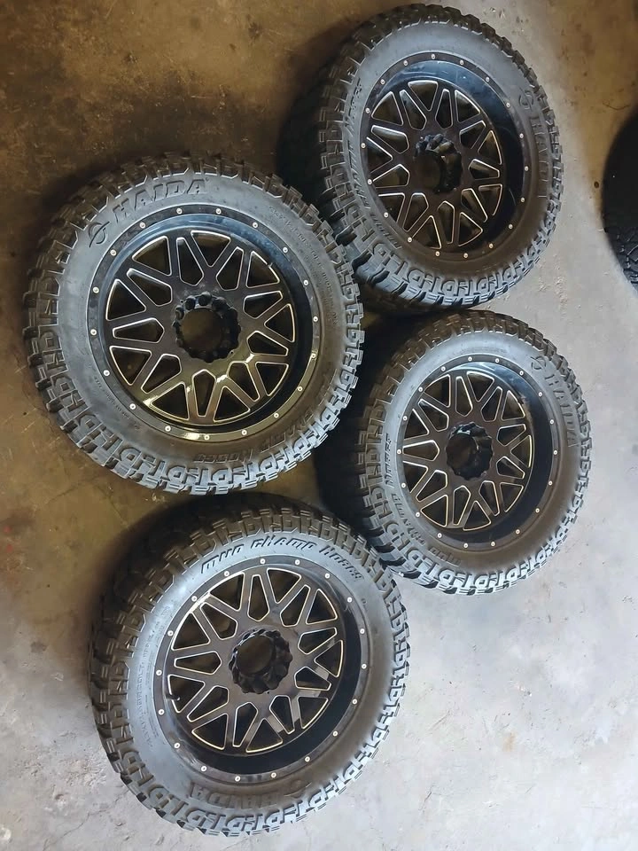 Set of XF-211 Offroad Rims and tires (4) 6x139.7 or 6x135