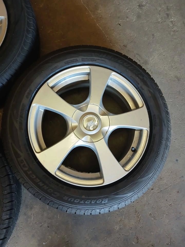 Set of 4 Core Racing Rims on New Tires - photo 2