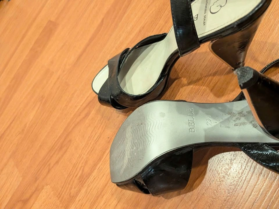 Belle Black Patent Leather Platform Sandals - photo 4