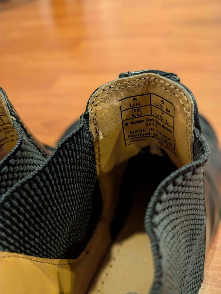 Dr. Martens 2976 Chelsea Boots - photo 4